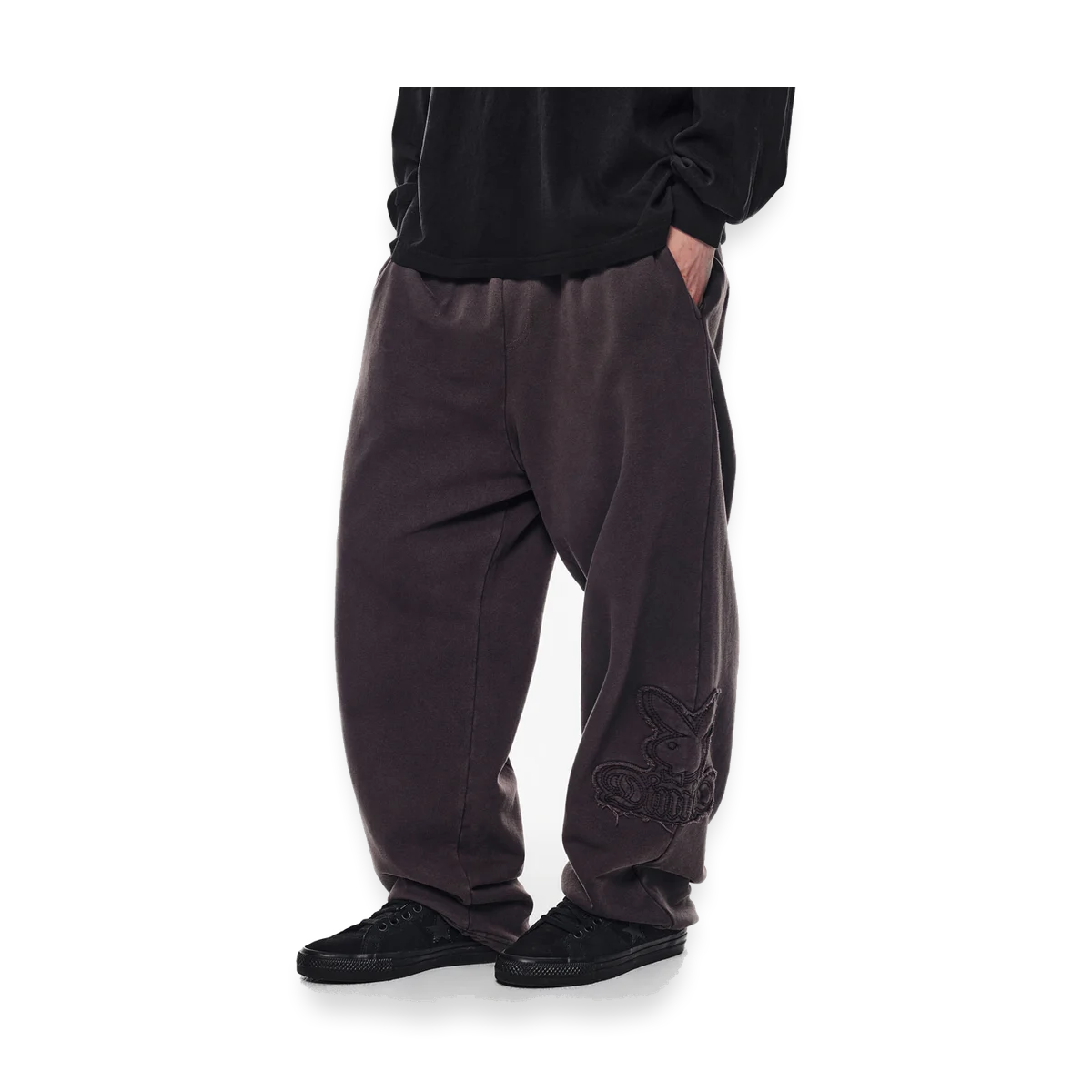 2526 PLAYBOY DIMITO BUNNY SWEATPANTS WASHED WINE